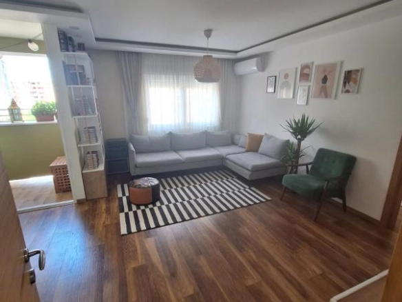 Trosoban stan 89 m² potpuno renoviran i namješten – Podgorica