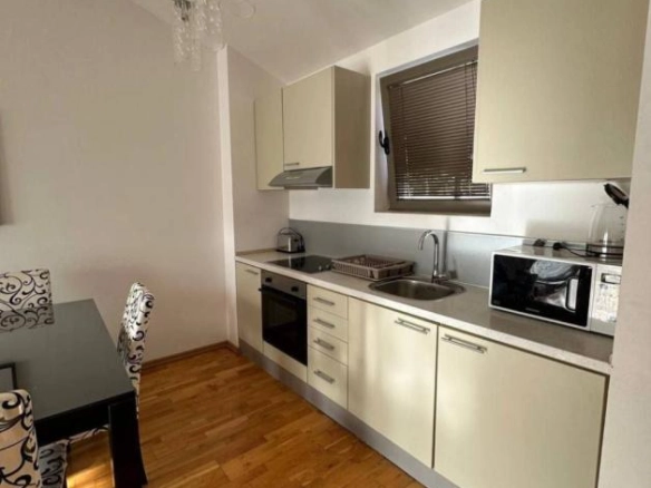 Jednosoban stan 47 m² sa terasom i pogledom na more – Pržno, Budva