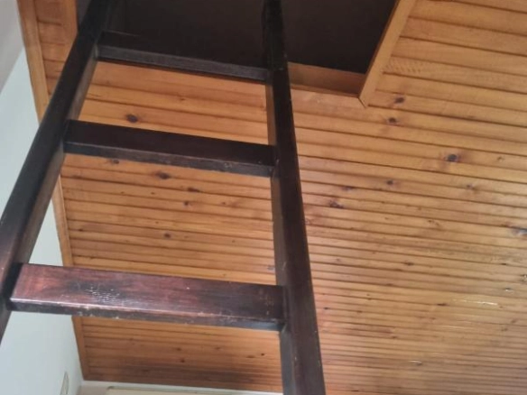 Trosoban dupleks stan 94 m² sa panoramskim pogledom na more – Petrovac, Budva