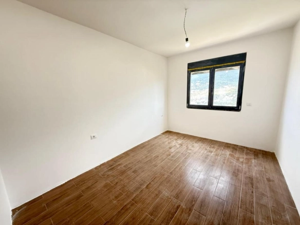 Jednosoban stan 54 m² sa pogledom na more – Dobra Voda, Bar