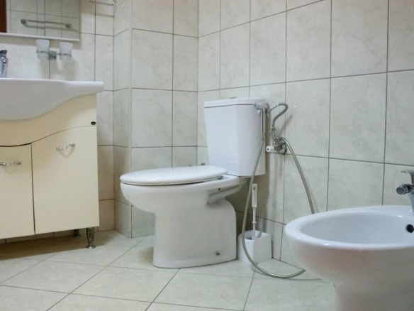 Dvosoban stan 100 m² sa pogledom na more – centar, Bar