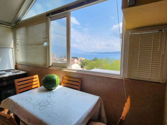 Jednosoban dupleks stan 41 m² na 250 m od mora – Baošići, Herceg Novi