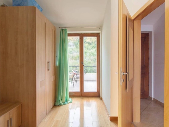 Dupleks stan 72 m² sa panoramskim pogledom na more – Kamenari, Herceg Novi