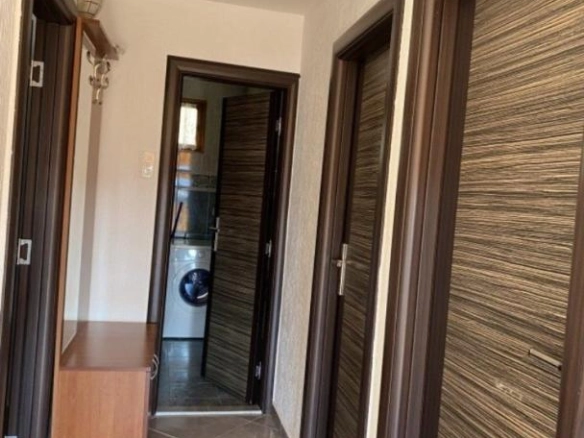 Porodična kuća 170 m² sa parkingom i pločom za drugu kuću – Stari Bar, Bar