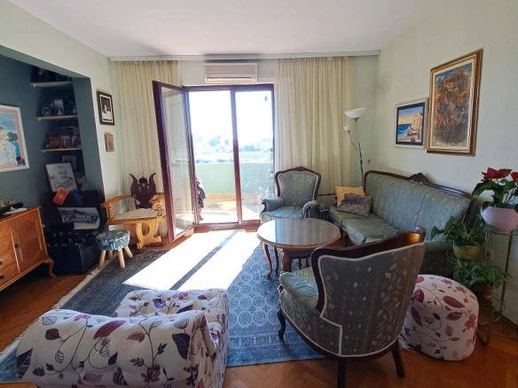 Trosoban stan 98 m² sa pogledom na more i garažom – Dubovica, Budva