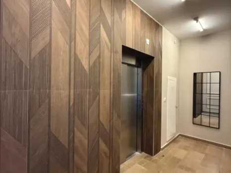 Trosoban stan 115 m² pogodan i za poslovni prostor – centar, Podgorica