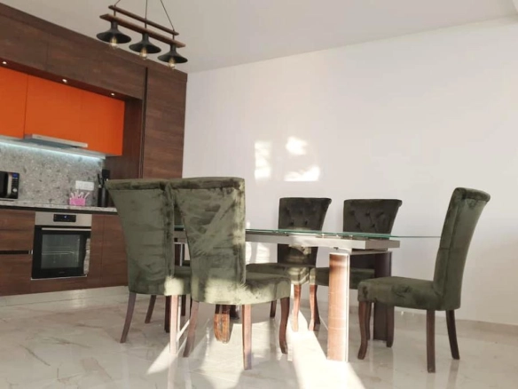 Kuća 180 m² sa bazenom i pogledom na Jadransko more – Zagora, Kotor