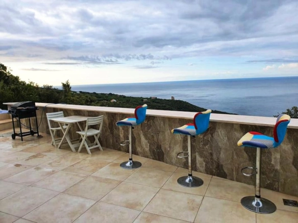 Kuća 180 m² sa bazenom i pogledom na Jadransko more – Zagora, Kotor