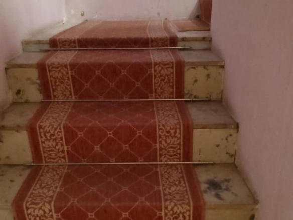 Kuća 180 m² u centru Golubovaca sa garažom i tri placa – Golubovci, Podgorica