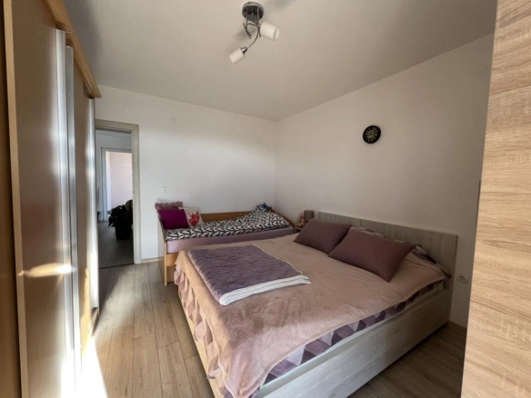 Kuća 350 m² sa pogledom na more i dva stana – Bjeliši, Bar