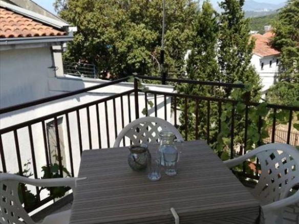 Kuća 196 m² sa pogledom na more i parkingom – Utjeha, Bar