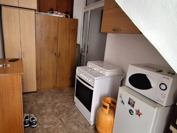 Trosoban stan 72 m² sa garsonjerom i pogledom na more – Sutomore, Bar