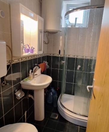 Trosoban stan 72 m² sa garsonjerom i pogledom na more – Sutomore, Bar