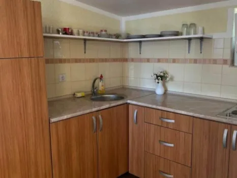 Kuća 140 m² sa pogledom na more i dvorištem – Sutomore, Bar