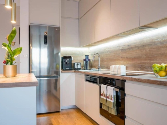 Dvosoban stan 63 m² sa pogledom na more – Tivat