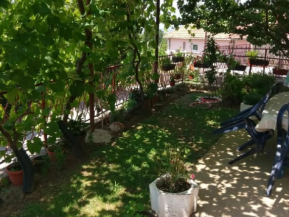 Kuća 200 m² sa pogledom na more i velikim vrtom – Tomba, Bar