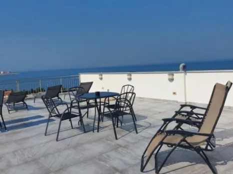 Izdavanje: Jednosoban stan 60 m² sa pogledom na more – Šušanj, Bar