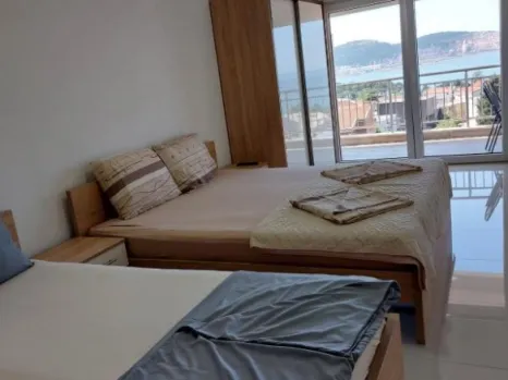 Izdavanje: Jednosoban stan 60 m² sa pogledom na more – Šušanj, Bar