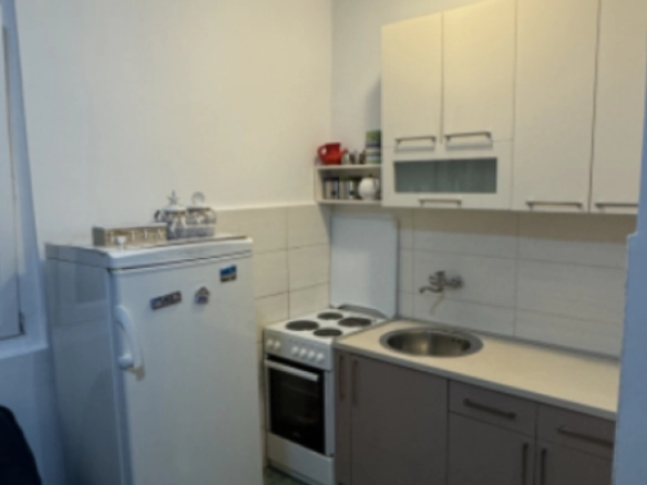 Kuća 63 m² na ravnom terenu, potpuno renovirana – Sutomore, Bar