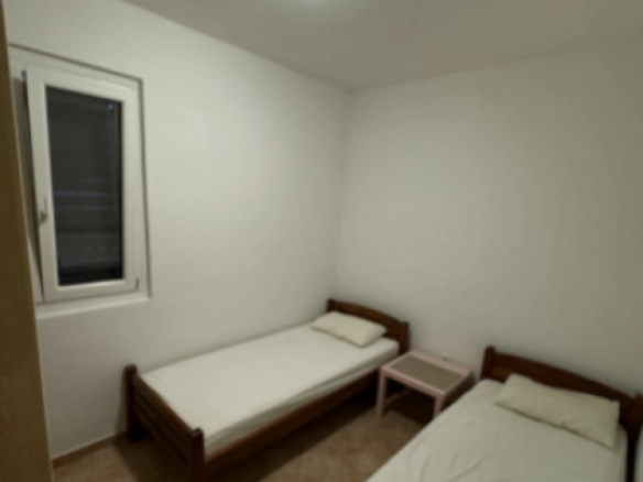 Kuća 63 m² na ravnom terenu, potpuno renovirana – Sutomore, Bar