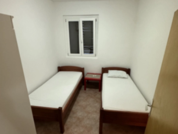 Kuća 63 m² na ravnom terenu, potpuno renovirana – Sutomore, Bar