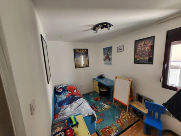 Trosoban stan 100 m² sa velikom terasom – Babin Do, Budva