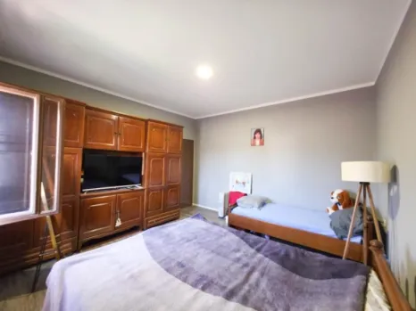 Dio kuće 110 m² sa ograđenim dvorištem i garažom – Zagorič, Podgorica
