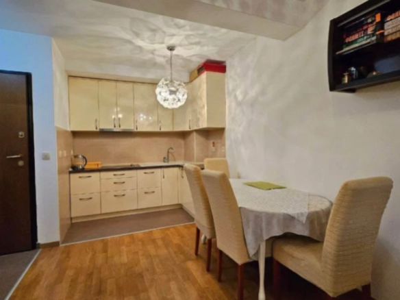 Jednosoban stan 47 m² blizu mora na visokom prizemlju – Bečići, Budva