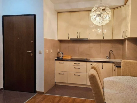 Jednosoban stan 47 m² blizu mora na visokom prizemlju – Bečići, Budva
