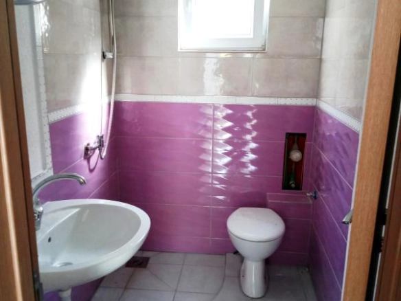 Dvospratna kuća 120 m² sa dva odvojena ulaza – Čanj, Bar