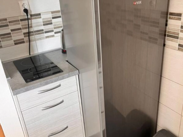 Kuća 156 m² na placu od 214 m² sa dva stana – Sutomore, Bar