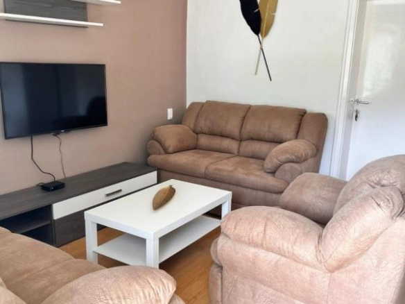 Kuća 156 m² na placu od 214 m² sa dva stana – Sutomore, Bar