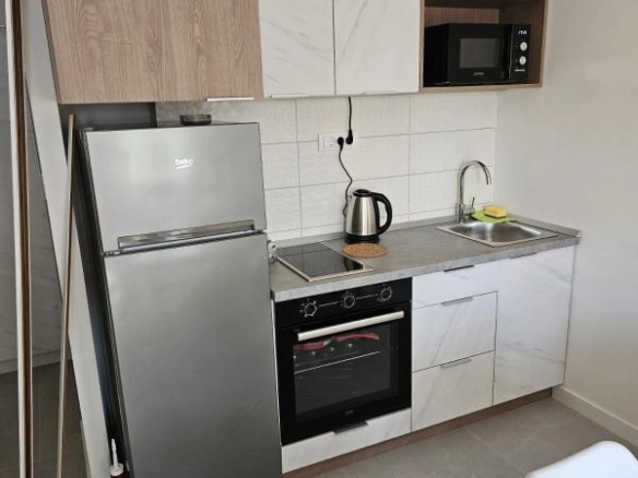 Kuća 100 m² potpuno namještena sa dvorištem – Sutomore, Bar