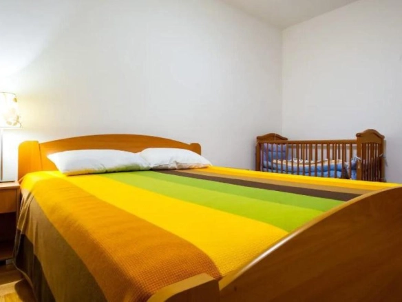 Dvosoban stan 91 m² na 250 m od mora – Petrovac, Budva