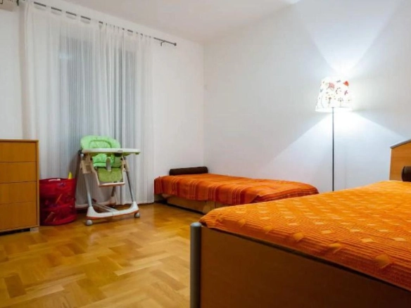 Dvosoban stan 91 m² na 250 m od mora – Petrovac, Budva