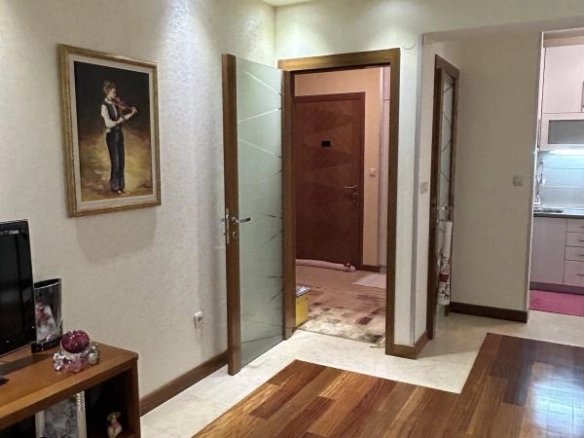 Jednosoban stan 57 m² na 6. spratu zgrade Zetagradnja – Podgorica