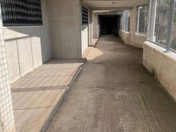 Poslovni prostor 660 m² sa pogledom na more u kompleksu – Bečići, Budva