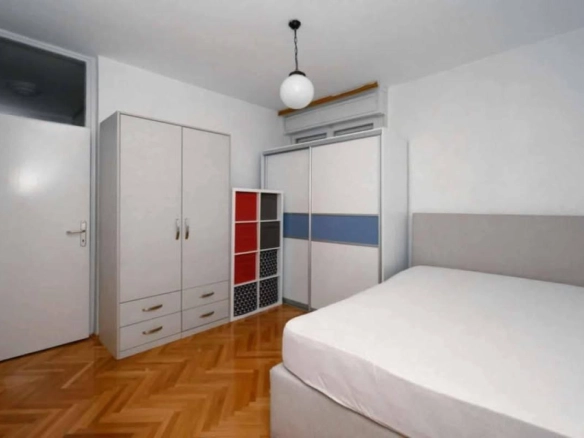Dvosoban stan 68 m² na 15. spratu sa pogledom na grad – Gintaš, Podgorica