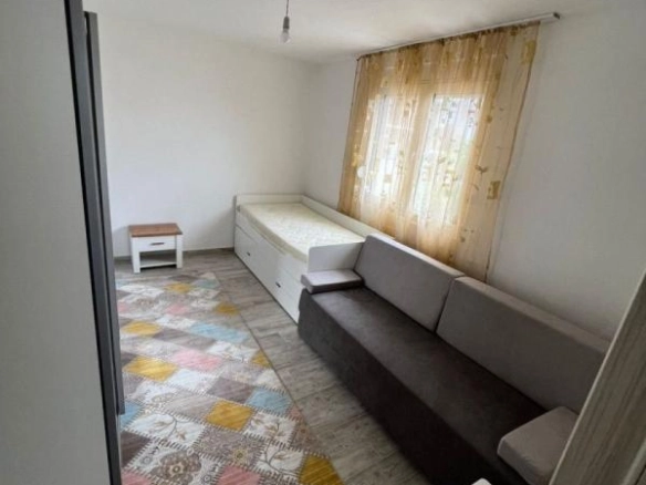 Kuća 180 m² na dva sprata sa terasom i pogledom na more – Dobra Voda, Bar