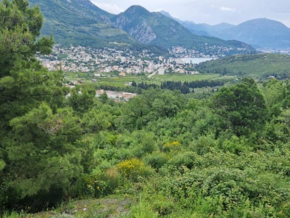 Plac 1690 m² sa pogledom na more – Zagrađe, Bar