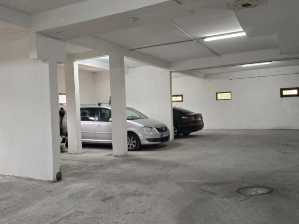 Dvosoban stan 74 m² sa pogledom na more – Petrovac, Budva