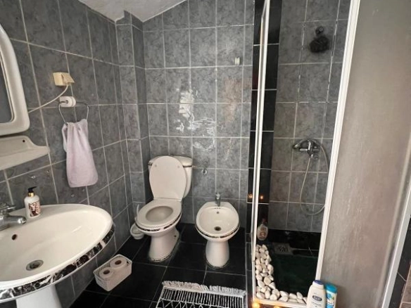 Kuća 425 m² od kamena, 150 m od mora – Reževići, Budva