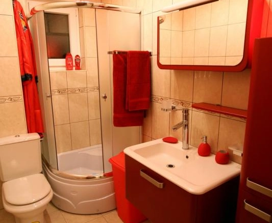 Trosoban stan 120 m² koji zauzima cijeli sprat – Herceg Novi
