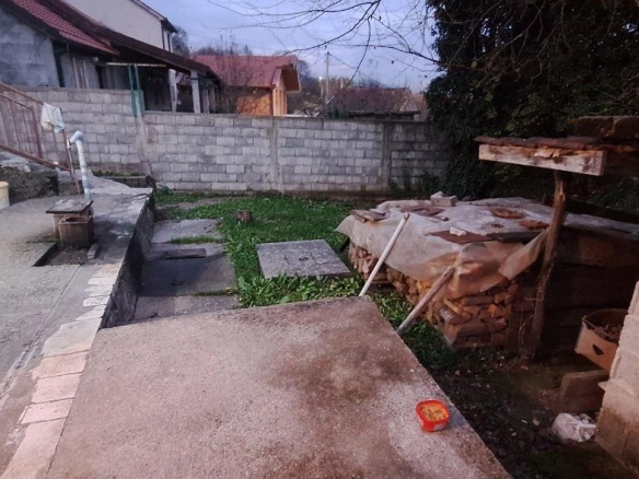 Kuća 55 m² sa placom od 276 m² – blizu centra, Danilovgrad