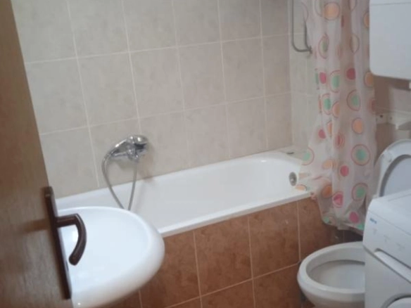 Dvosoban stan 61 m² na trećem spratu sa terasom – Bečići, Budva