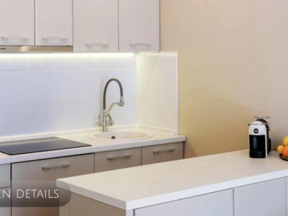 Dvosoban stan 178 m² sa pogledom na more i planine – Orahovac, Kotor