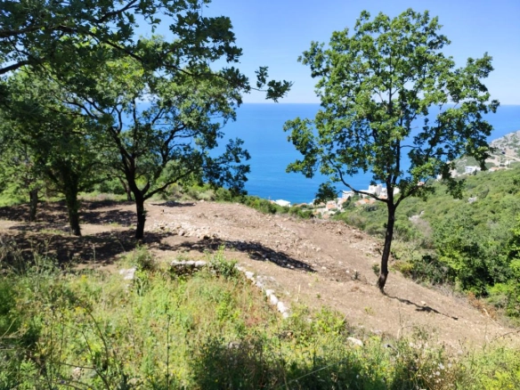 Plac 708 m² sa direktnim pogledom na more – Dobra Voda, Bar