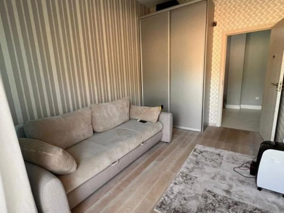 Dvosoban stan 120 m² sa pogledom na more i planine – Bečići, Budva