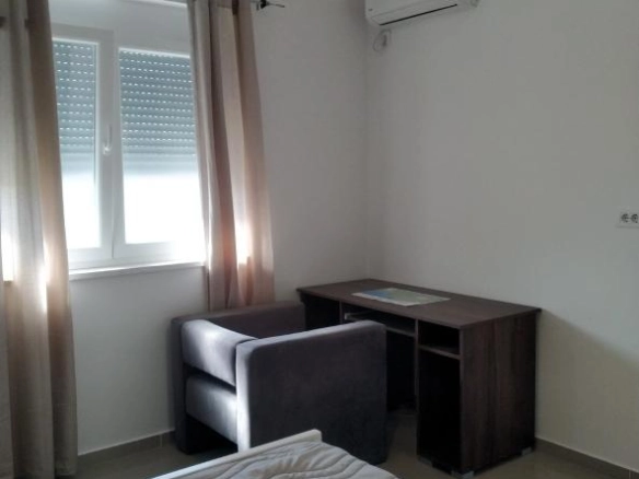 Dvosoban stan 78 m² sa garažom i pogledom na more – Šušanj, Bar