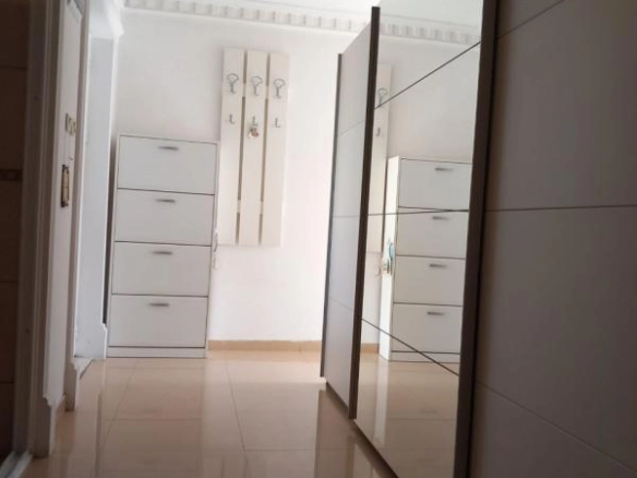 Izdavanje: Trosoban stan 130 m² u prizemlju vile – Gornja Gorica, Podgorica